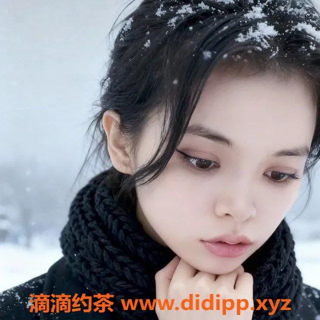 广州楼凤-金沙洲可乐，嫩妹水中萧，水费600p