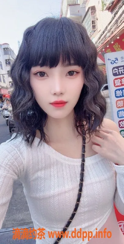 广州楼凤-樱桃艺名，越秀美颜御姐，价格700-1300