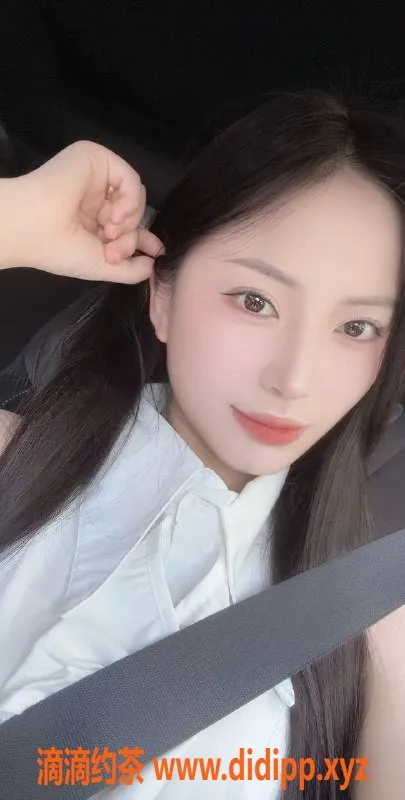 广州楼凤-白云嫩妹妙妙，6P鸳鸯浴服务