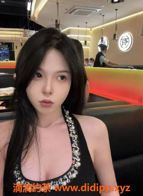 广州楼凤-广州天河嫩妹小小，600元舌吻服务