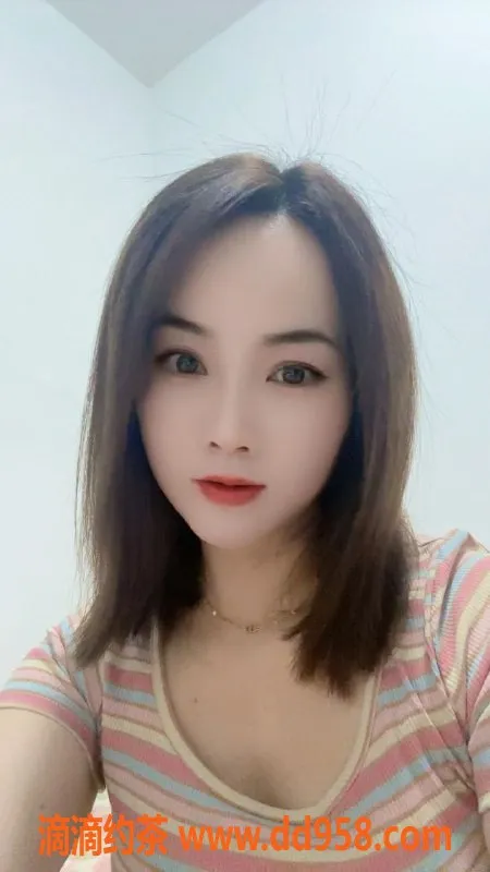 广州楼凤-黄埔少妇苏苏，5P鸳鸯浴等你体验