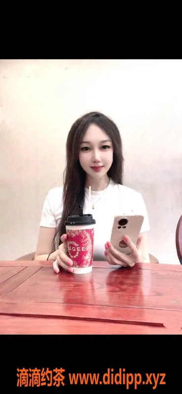 广州楼凤-佛山玲玲，少妇服务，热情舌吻，5P价位