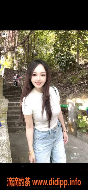 广州楼凤-佛山玲玲，少妇服务，热情舌吻，5P价位