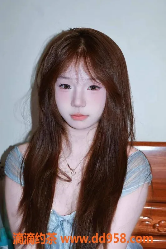 洛阳楼凤资源信息,怡怡，18岁嫩妹，166cm纯情诱惑，洛阳特惠