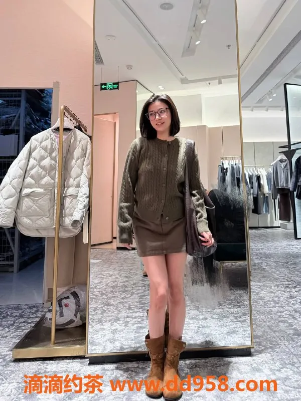 广州楼凤-天河宝儿，御姐夜课，7P超值体验