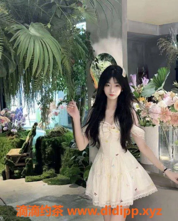 兰州楼凤-七里河微微，160cm，90斤，陪洗专享800p