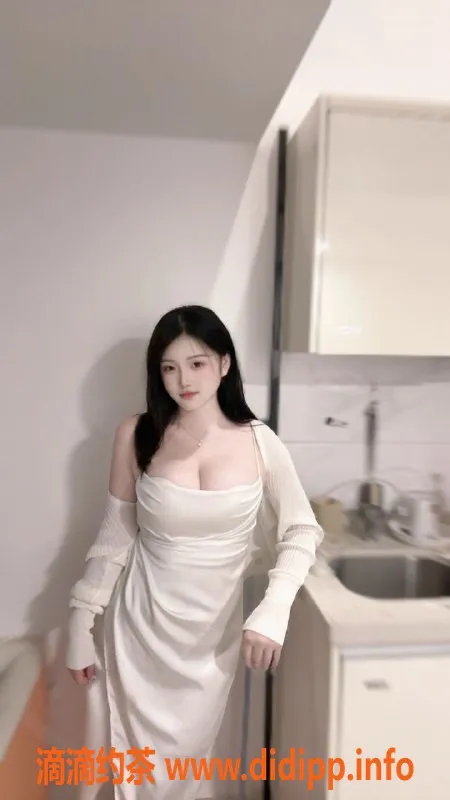 广州楼凤-番禺御姐多多，巨乳、夜课8P服务