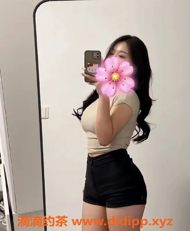 广州楼凤-海珠芳芳公寓，28岁美丽女师，欢迎体验多样服务