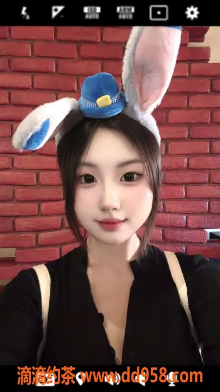 无锡楼凤-梁溪叙丰家园 06童颜巨乳萝莉等你来体验