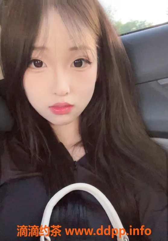 上海楼凤-静安18岁嫩妹蛋挞，162cm 34B，超值服务体验