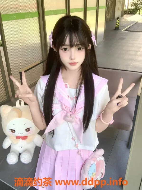 广州楼凤-天河小怡同学，价格1000，90斤嫩妹热情服务