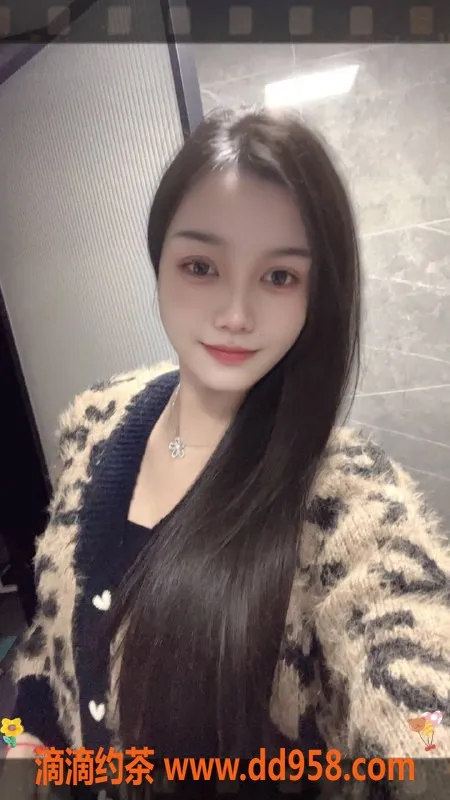 北京楼凤资源信息,丰台雪灵儿，28岁，163cm，102斤，C罩杯，茶费6元