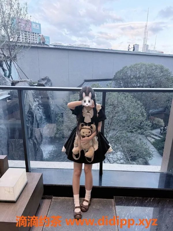 深圳楼凤-深圳福田幼幼，萝莉嫩妹，1300起激情服务