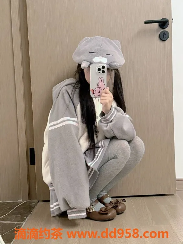 深圳楼凤-深圳福田幼幼，萝莉嫩妹，1300起激情服务