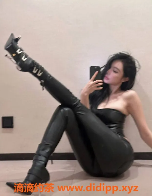 广州楼凤-天河希希，1500元起，优质服务等你来体验