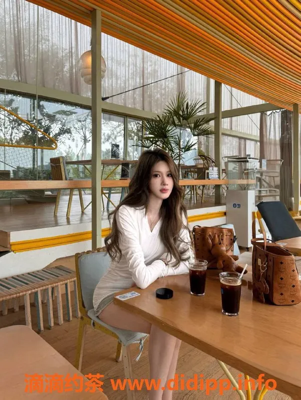 深圳楼凤资源信息,龙华沐沐，1600起享服务，轻松惬意