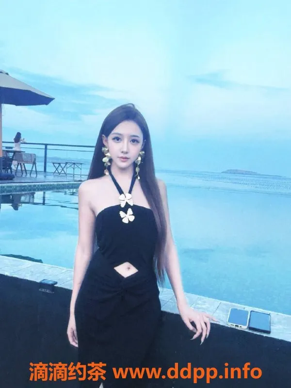 广州楼凤-白云嫩妹大乔，8P鸳鸯浴等你体验