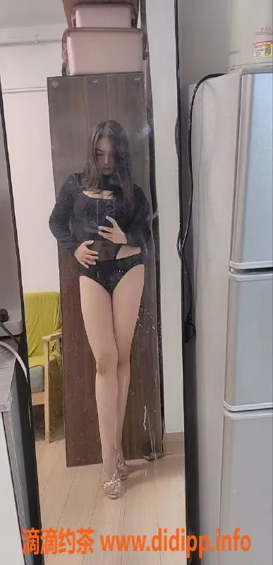 广州楼凤-广州白云区风骚宝儿，24岁163cm 45kg 36D