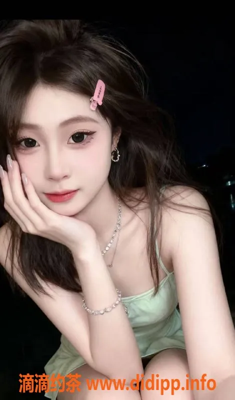 南通楼凤资源信息,崇川区困困，年轻小妹，颜值超高，服务热情