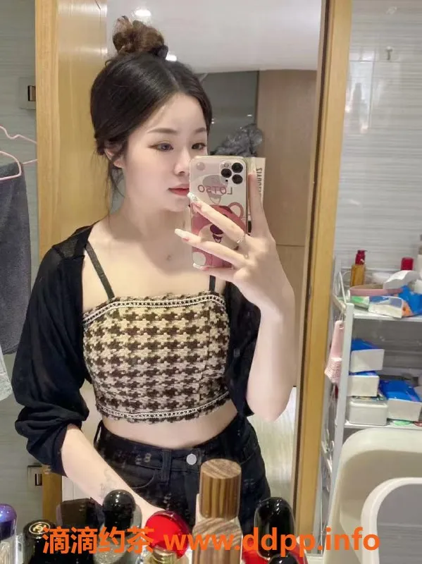 广州楼凤-越秀嫩妹梦玲，7P夜课等你体验