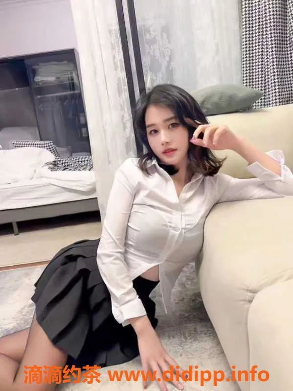 广州楼凤-广州海珠兼职小师妹云希，24岁，C罩杯，600元体验