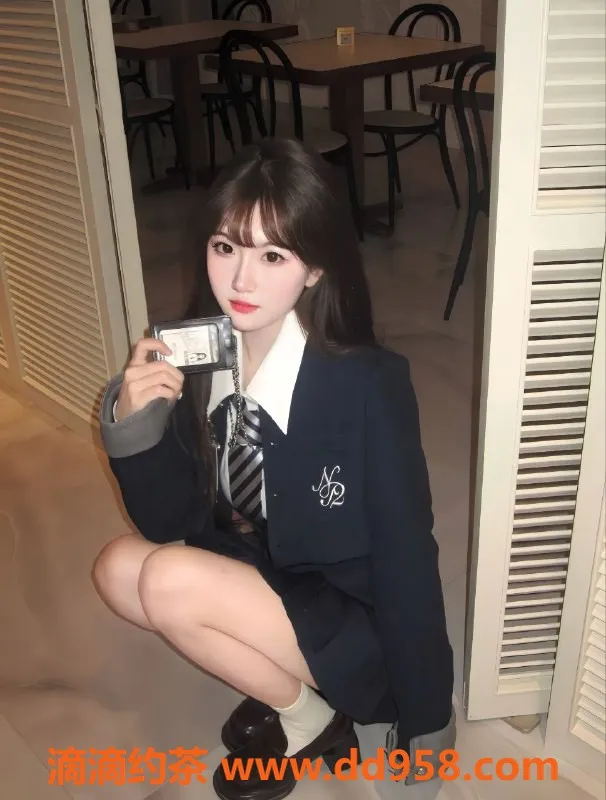 无锡楼凤-惠山天一 04大一学妹 皮肤嫩白