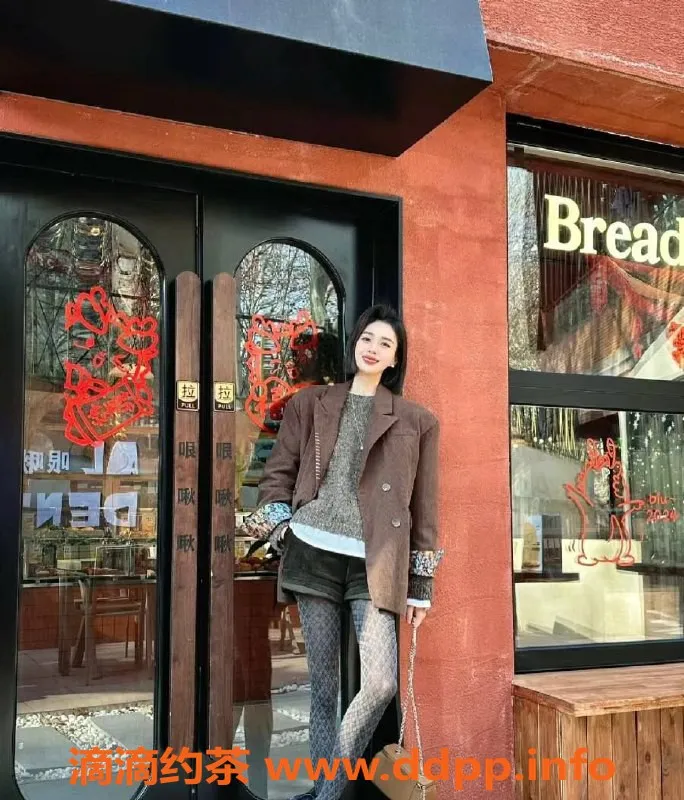 北京楼凤-朝阳小A，气质老师，千元档，47kg，168C