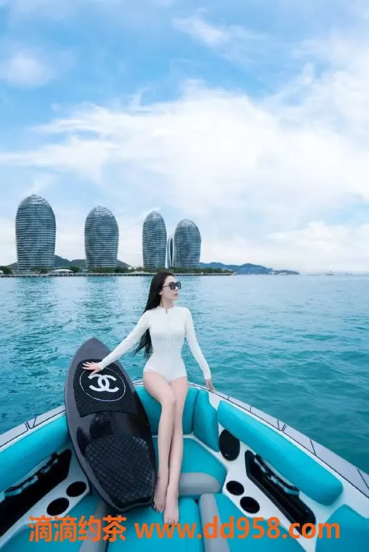 深圳楼凤-罗湖御姐欣妍，24岁，170cm，50kg，1288起