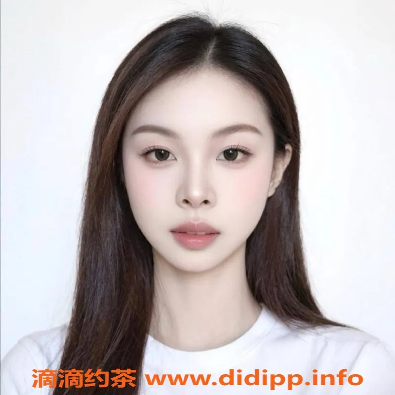 深圳楼凤-龙华果果，20岁172高挑身材，1200元起