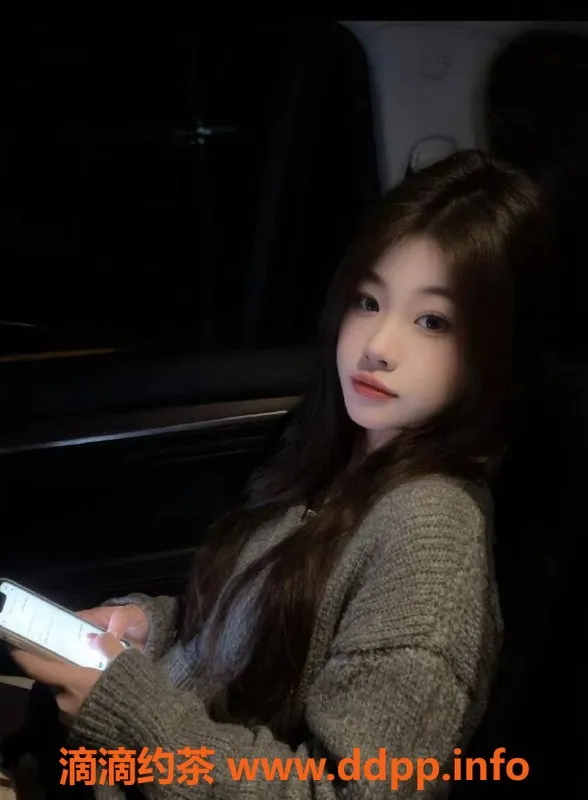 潍坊楼凤-奎文区19岁姗姗，163cm，90斤，800元