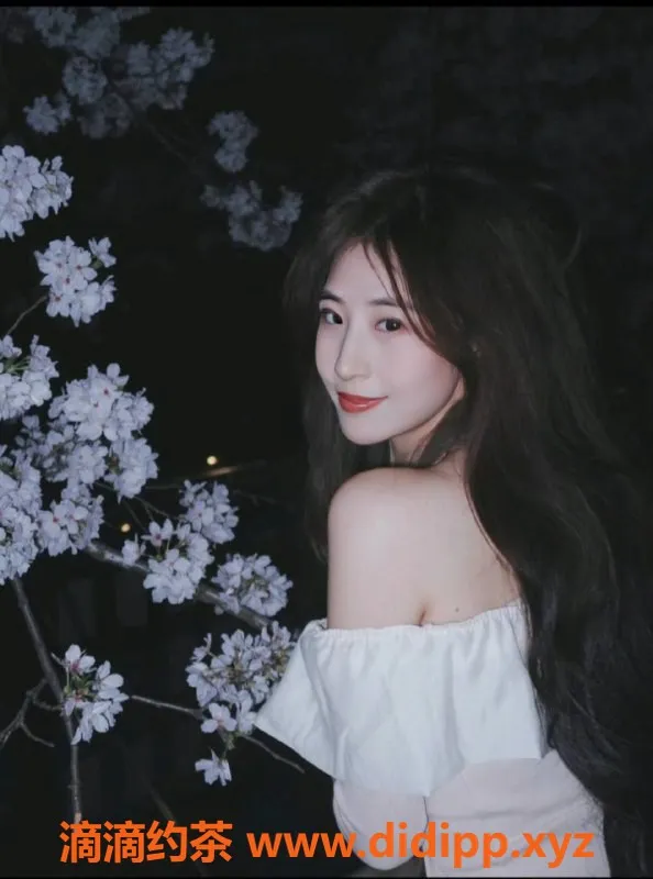 常州楼凤-常州21岁雯雯，168cm前凸后翘，97斤起步