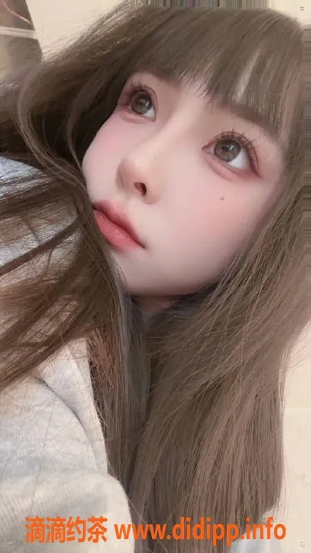 深圳楼凤资源信息,福田小元宝，163cm胸B，900元起，优质服务！