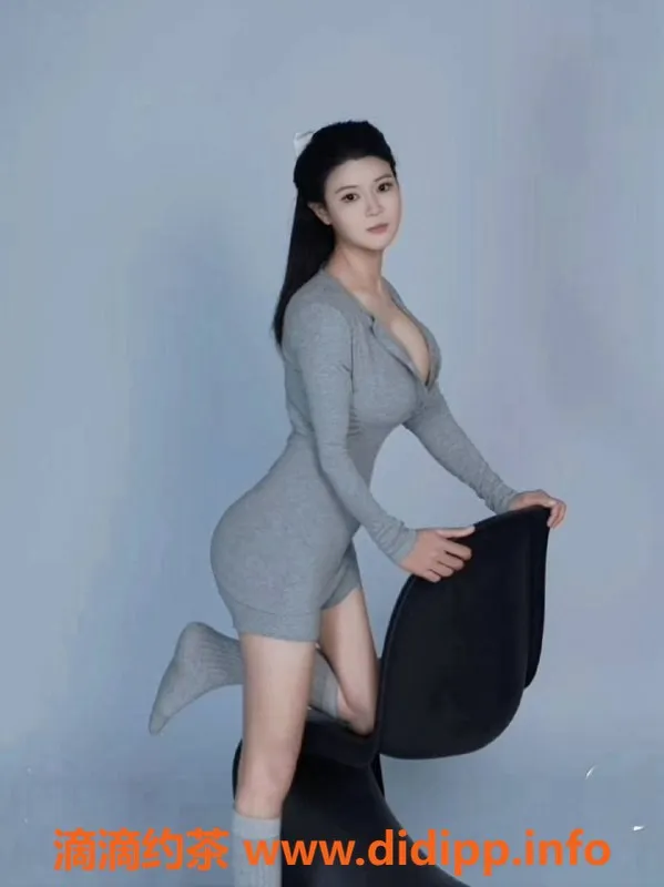 成都楼凤-成华区蜜柚，颜值高，服务好，时费5/7