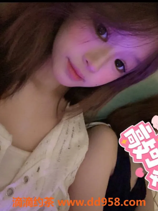 广州楼凤-天河小布点，嫩妹双飞服务，课费7P