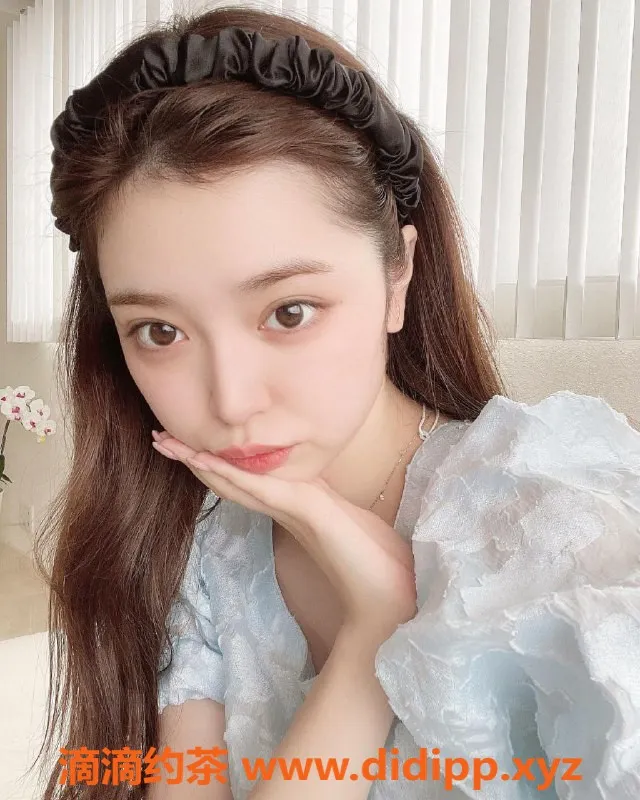 广州楼凤-天河御姐刘玥，7P鸳鸯浴体验等你来试！