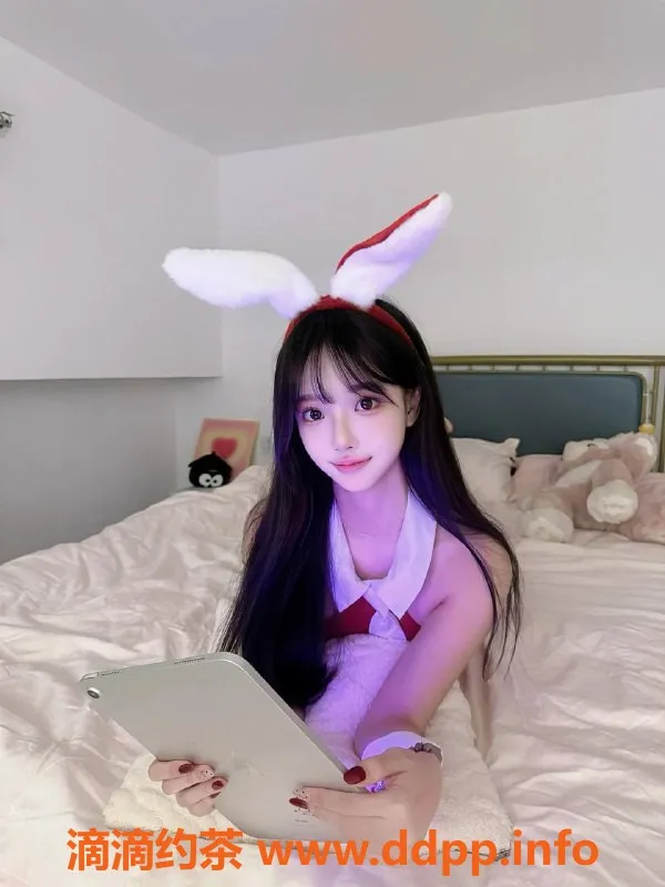 广州楼凤-天河雅致甜妹，16P夜课，舌吻服务体验