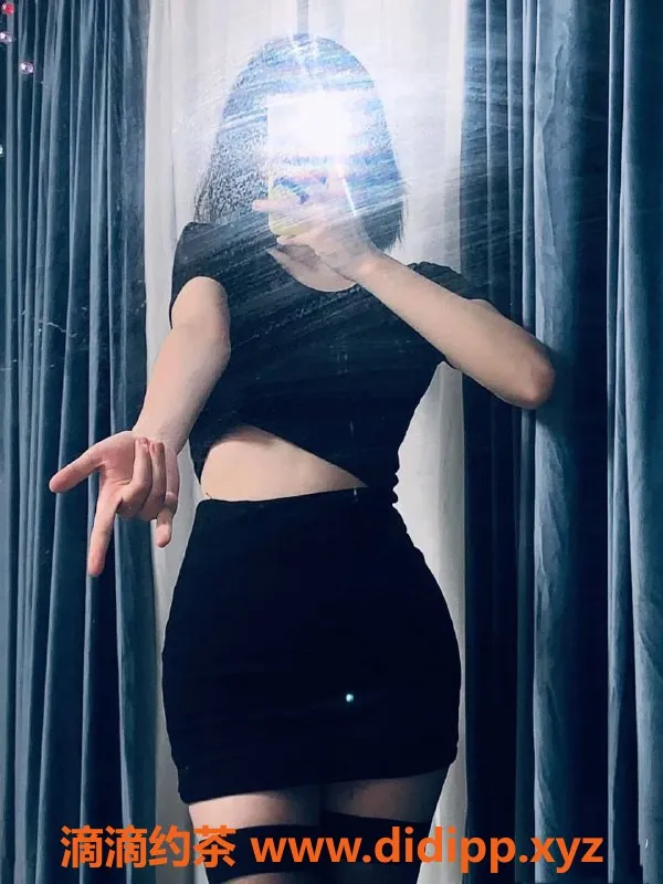 广州楼凤资源信息,越秀嫩妹曦曦，6P舌吻鸳鸯浴服务