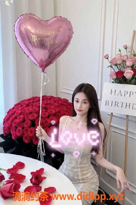 广州楼凤-海珠18岁芊芊，160cm 36C制服诱惑等你来体验！