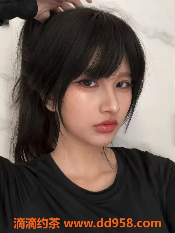 广州楼凤-黄埔嫩妹小燕，5P鸳夜课等你来体验