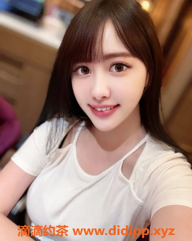 广州楼凤-天河御姐嘉嘉，6P服务，激情舌吻