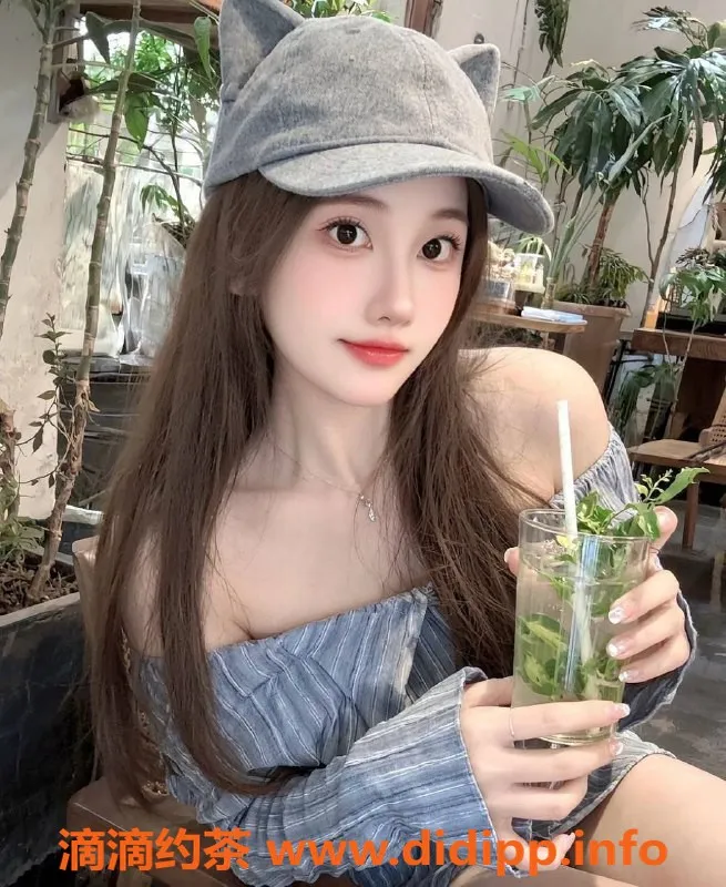 南通楼凤-舞蹈生甜甜，161cm 86斤，22岁 34B 极致体验只需P800