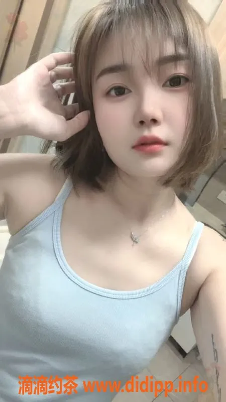 广州楼凤-南海小楠，600元嫩妹，性感舌吻服务