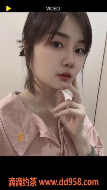 广州楼凤-南海小楠，600元嫩妹，性感舌吻服务