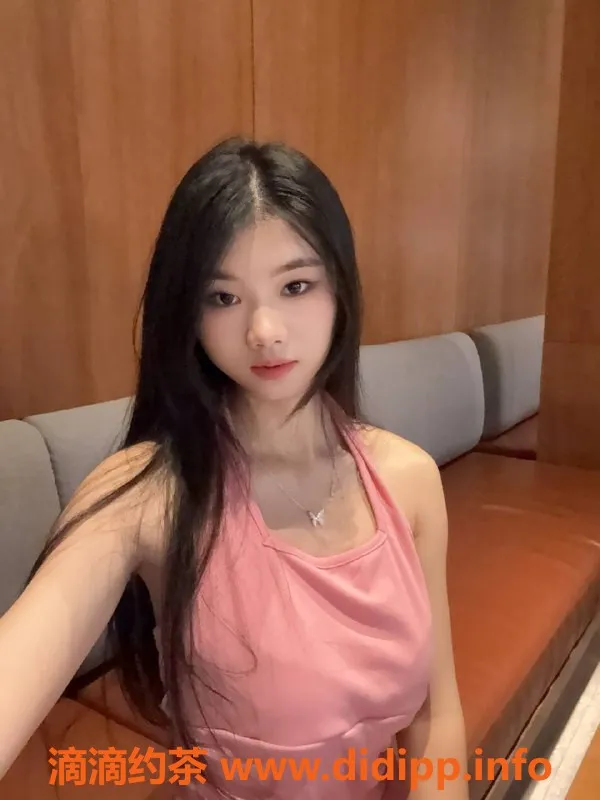 深圳楼凤资源信息,深圳龙华小小，嫩妹价位700，深喉私服等你体验！