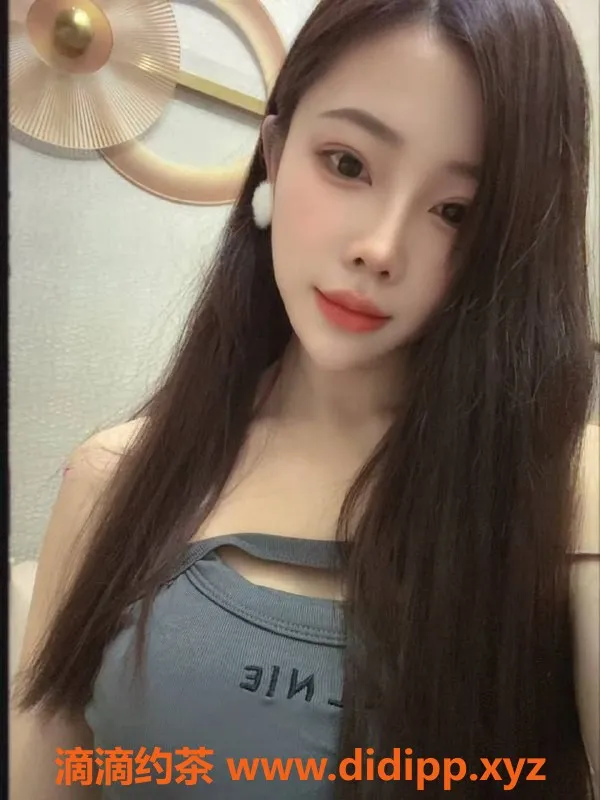 广州楼凤-白云御姐冰冰，6P精彩服务等你体验！