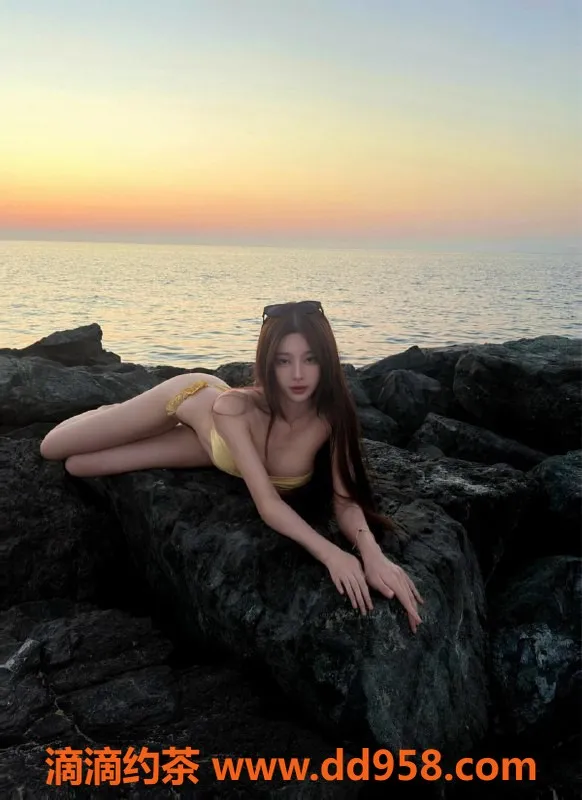 乌鲁木齐楼凤-冷白皮御姐，168cm，80多斤，温柔好相处