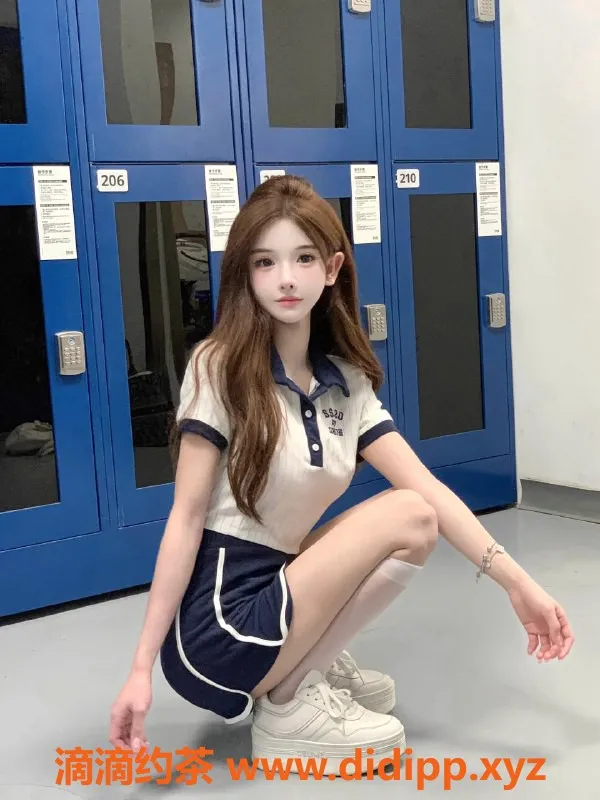 乌鲁木齐楼凤-甜美鹿呦165厘米清纯小女友，性格温柔