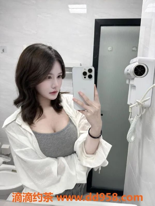 深圳楼凤-深圳七七老师，甜姐儿制服服务，限时特惠