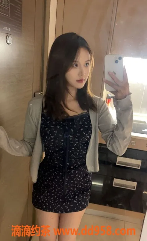 深圳楼凤-深圳七七老师，甜姐儿制服服务，限时特惠