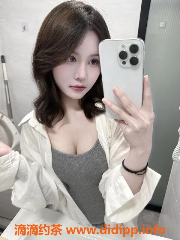 深圳楼凤资源信息,深圳七七老师，甜姐儿制服服务，限时特惠